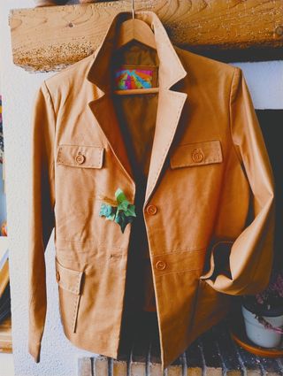 Americana Cuero Mostaza Rosalita McGee