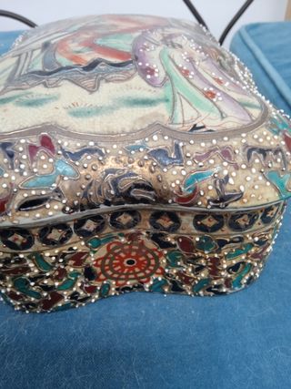 Caja porcelana china antigua figuras