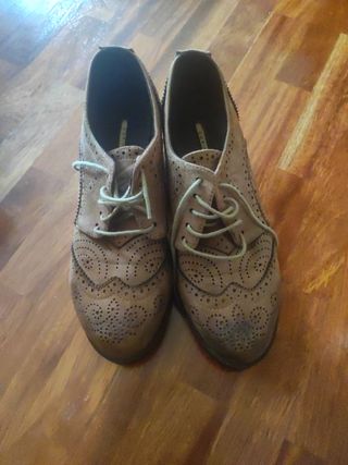 Zapatos de vestir marrones