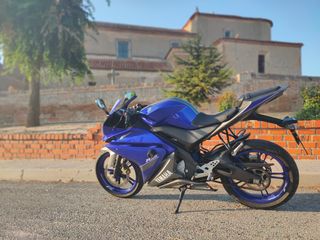 Yamaha YZF-R125 - 15 CV