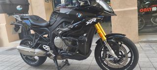 BMW S 1000XR Triple Black