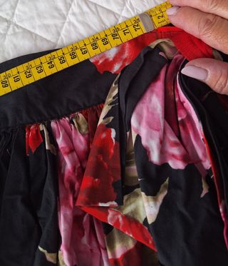 Falda Pin up Estampado Floral .nuevo precio