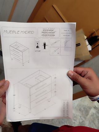 Mueble de baño beige 70x40cm nuevo