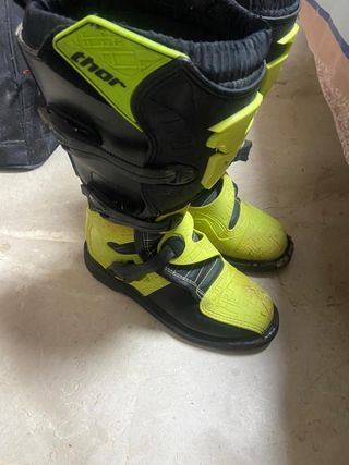 Botas de Motocross Thor Negras y Amarillas