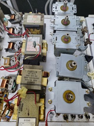 Piezas de recambio para microondas