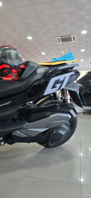 BMW C400GT