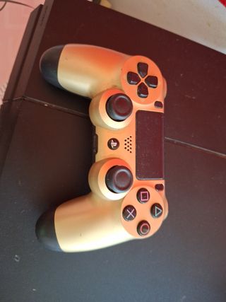 PS4 (PlayStation 4) con 2 mandos