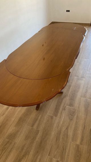 Mesa de comedor extensible de madera