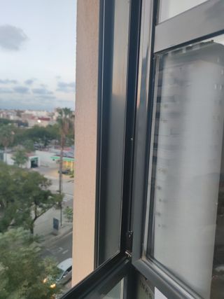 Ventanas aluminio climalit oscilo-batientes 