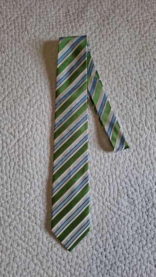 Corbata de seda a rayas