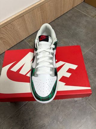 Nike Dunk Low Tartan Plaid