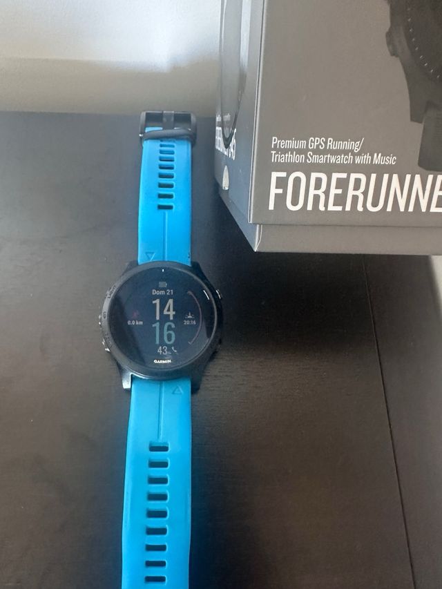 Garmin Forerunner 945 Negro/Azul de Segunda mano por 230 EUR en