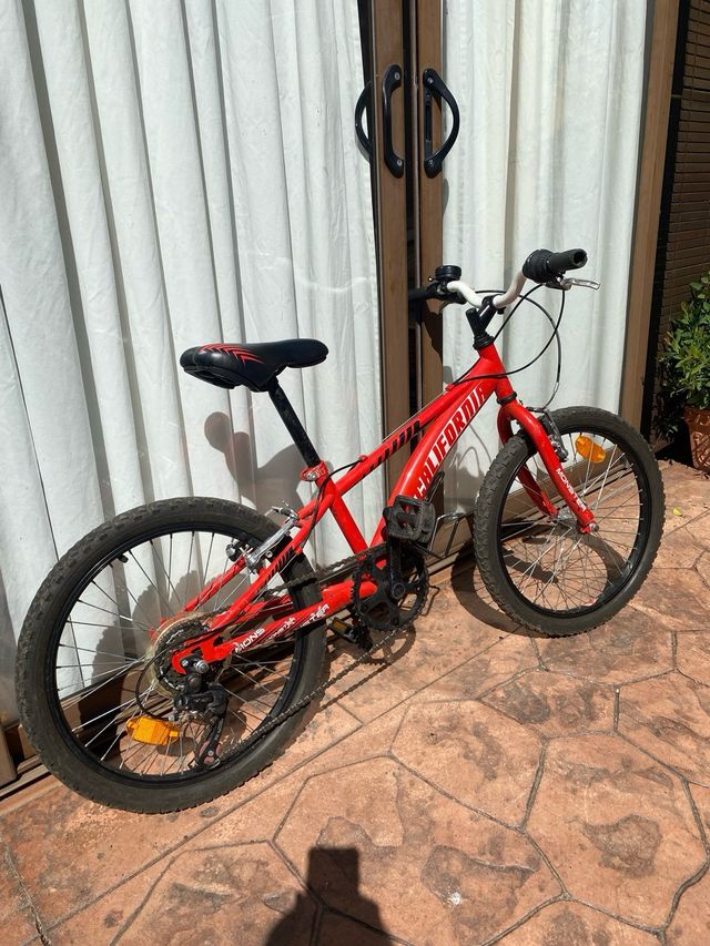 Bicicleta Roja California