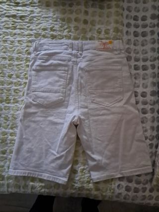 Pantalón corto vaquero blanco T. 13/14