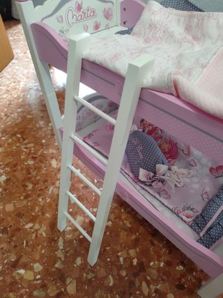 Cuna litera para muñecas rosa