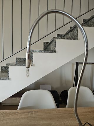 Lampada di design in metallo 