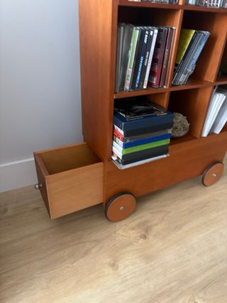 Carrito Estantería para CDs