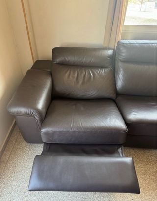 Sofá reclinable de piel negro PRECIO NEGOCIABLE