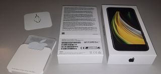 Apple iPhone SE Black 64 GB Scatola vuota  Iphone