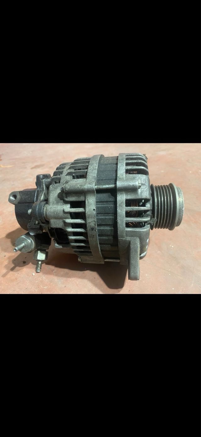 Alternador Opel Astra/Zafira 1.9 CDTI