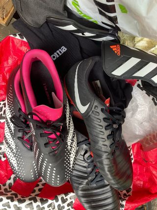 Adidas Predator Accuracy 3 y Nike Tiempo Legend 7
