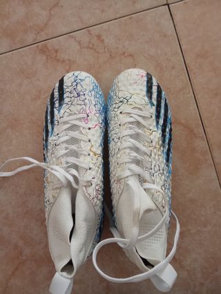Zapatillas Fútbol Blancas.