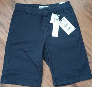 Bermuda niño Zara azul con etiquetas talla 10.