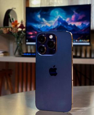 iPhone 14 Pro 128GB Viola Scuro - Come nuovo