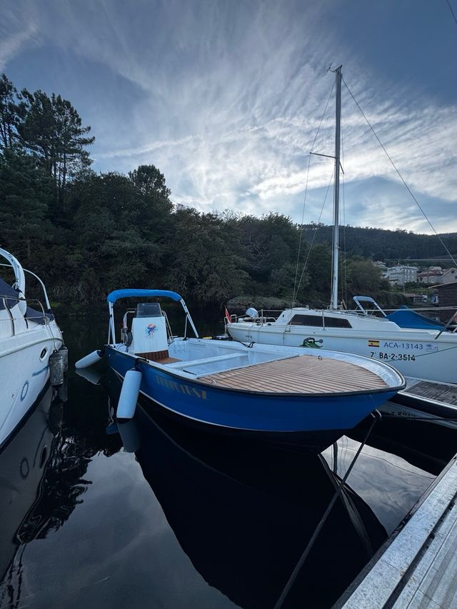 Planeadora 5,20m + Yamaha 100CV 4T NUEVA