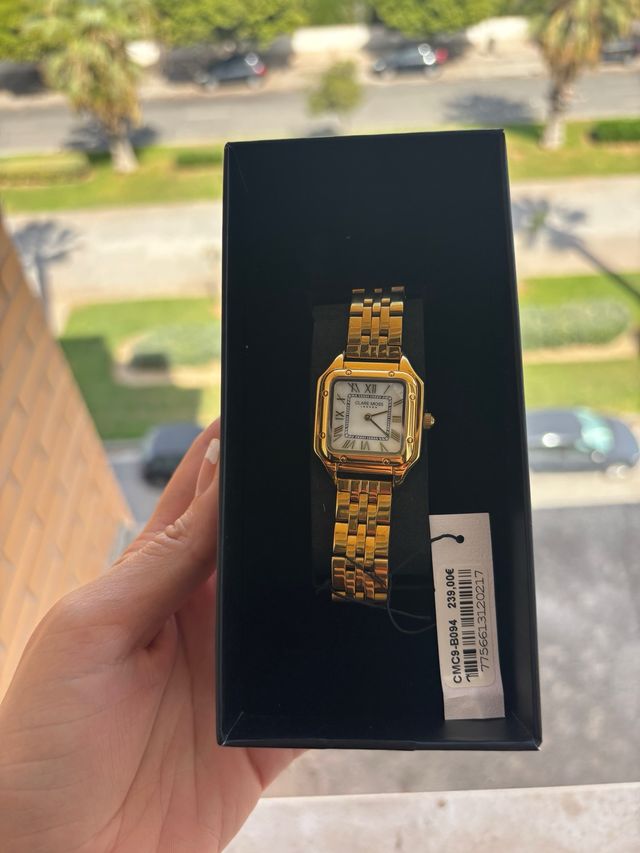 Reloj Clare Moss Dorado y Blanco