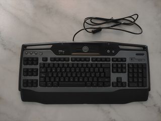 Teclado Logitech G11
