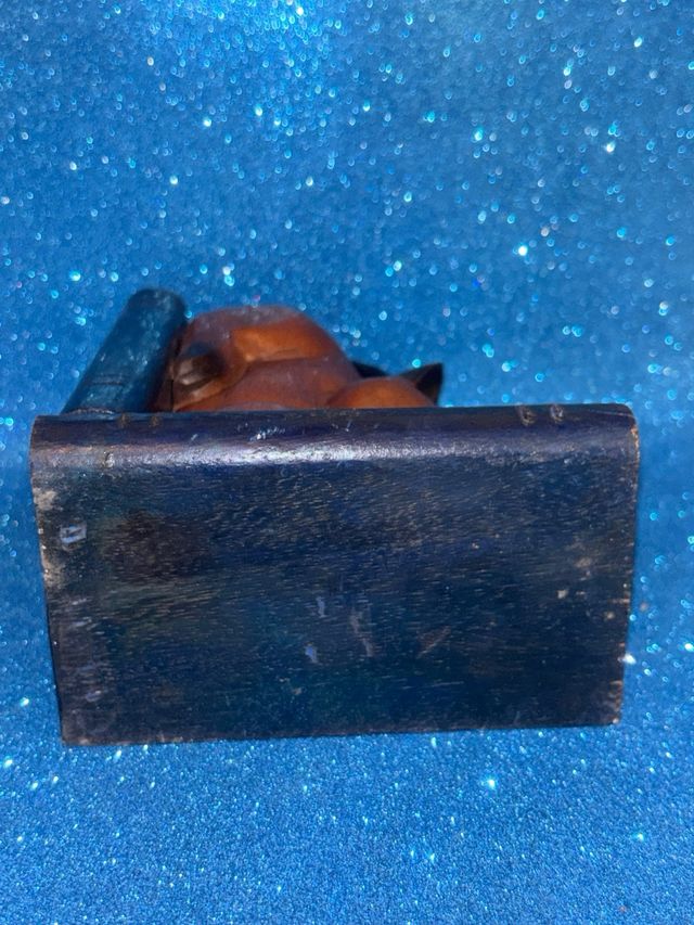 Reposa libros de madera gato