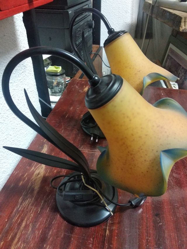 Lámparas de Mesa Flor Amarilla y Azul