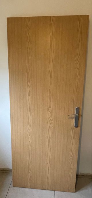 Puerta interior madera maciza