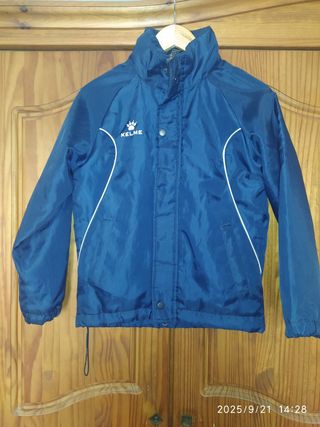 Cazadora azul Kelme