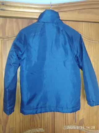 Cazadora azul Kelme