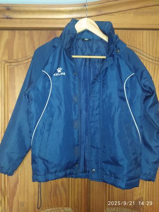 Cazadora azul Kelme