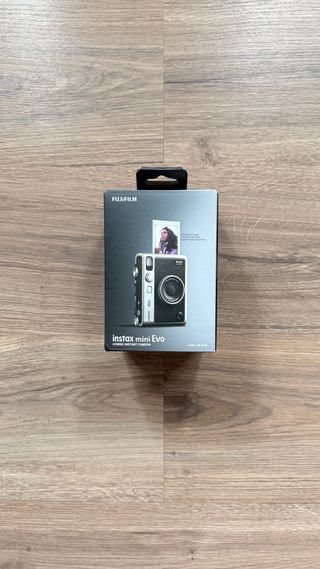 Fujifilm Instax Mini Evo Cámara Híbrida Negra