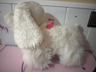 Perro interactivo Fur Real Friends que pasea