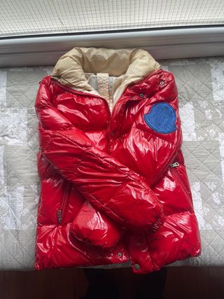 Chaqueta Moncler Roja Brillante