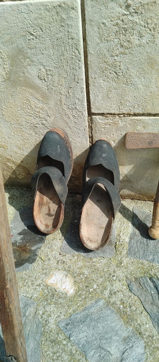 Herramientas de campo antiguas