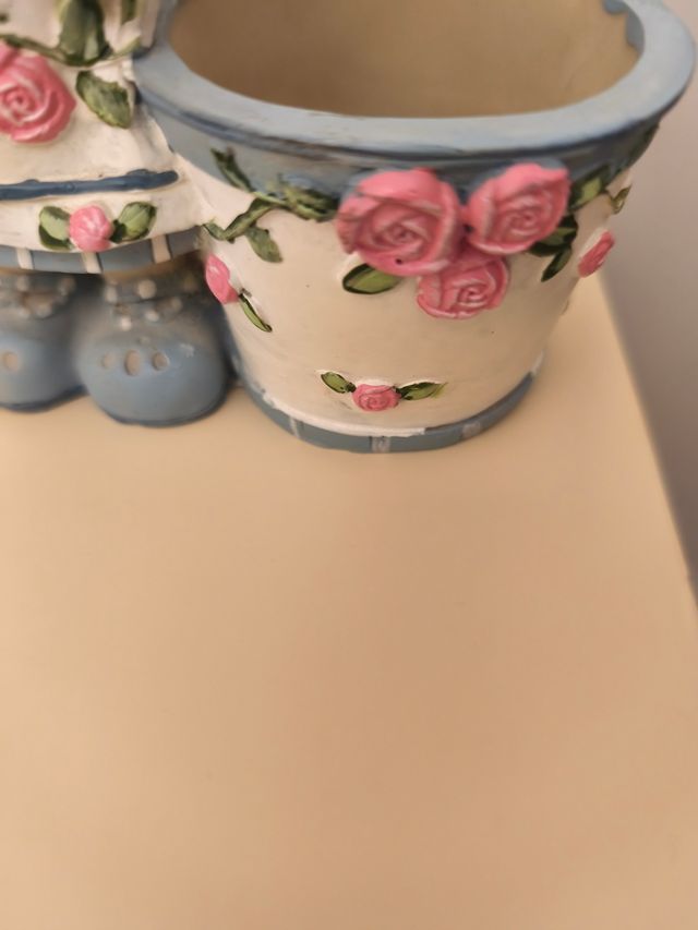 Bambolina portavaso decorata