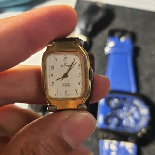 Orologio Seiko Quartz Rettangolare Oro
