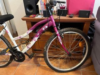 Bicicleta de montaña para niña