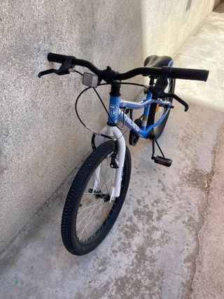 Bicicleta HILAND Azul 20’ como NUEVA