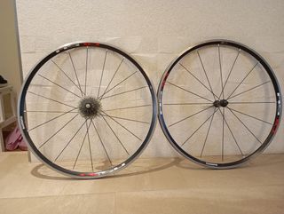 Ruedas de carretera Shimano