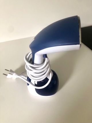 Plancha de mano vertical para ropa