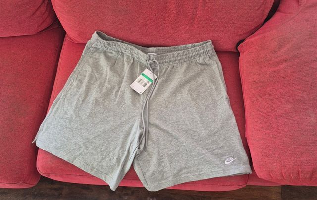 Pantalón corto deportivo Nike gris XL