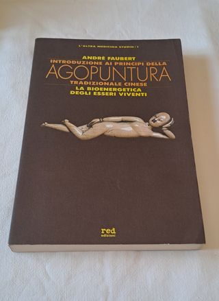 Libro "Introduzione ai principi della agopuntura"