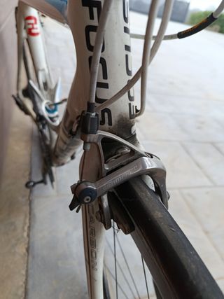 Bicicleta de carretera Focus